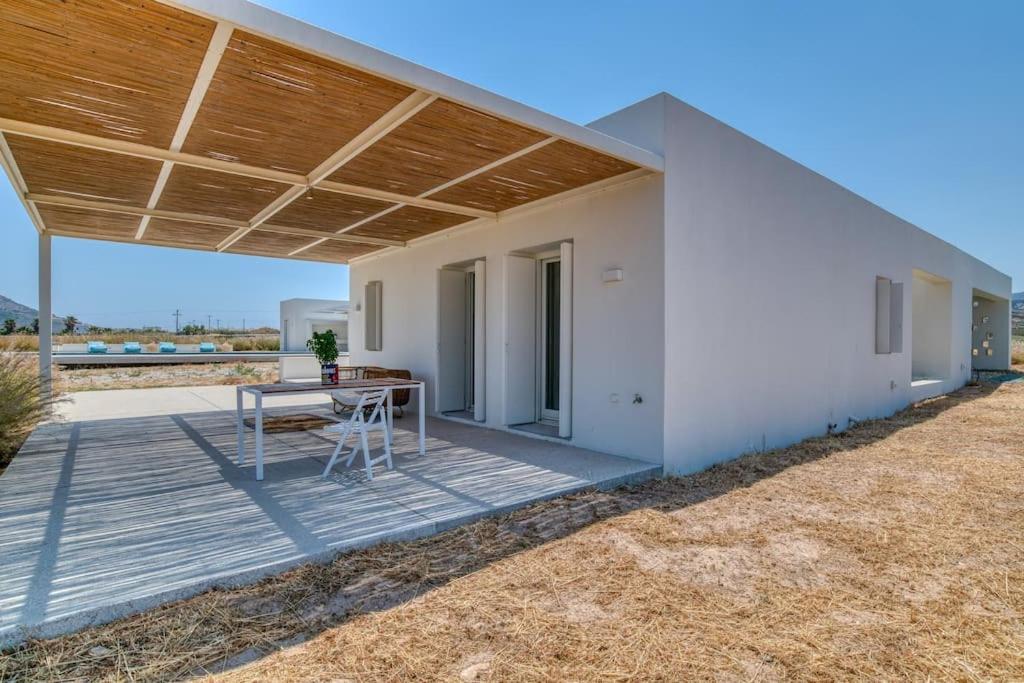 Villa Lampsi - Spacious & Modern Isterni  ภายนอก รูปภาพ