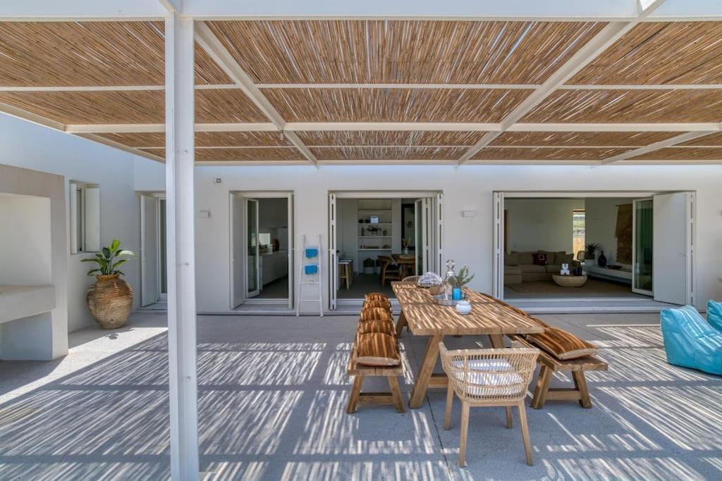 Villa Lampsi - Spacious & Modern Isterni  ภายนอก รูปภาพ