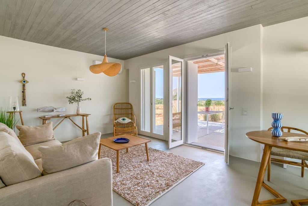 Villa Lampsi - Spacious & Modern Isterni  ภายนอก รูปภาพ