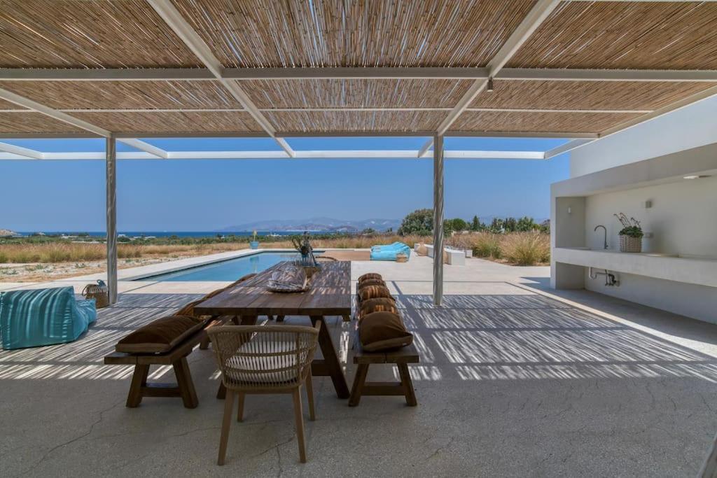 Villa Lampsi - Spacious & Modern Isterni  ภายนอก รูปภาพ
